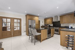 Photo 30- click for photo gallery